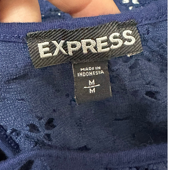 Express blue eyelet racer back tank top Cami Size M - Picture 3 of 11